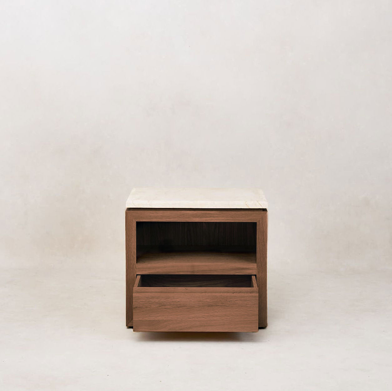 https://cdn.shopify.com/s/files/1/0593/2217/1565/files/side-table-with-drawer.jpg?v=1743205677