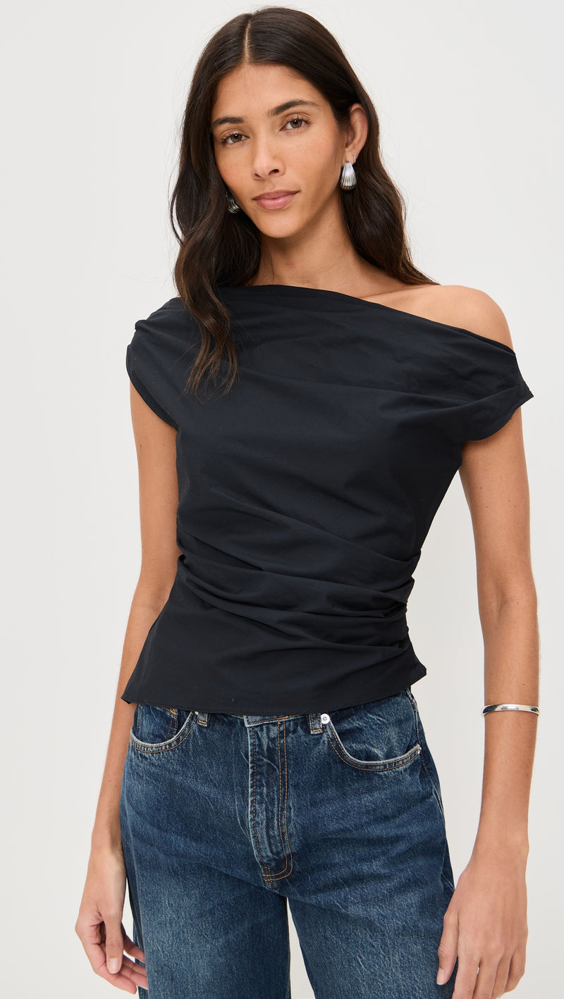 https://m.media-amazon.com/images/G/01/Shopbop/p/prod/products/staud/staud3249322b0d/staud3249322b0d_1736983755112_2-0.jpg