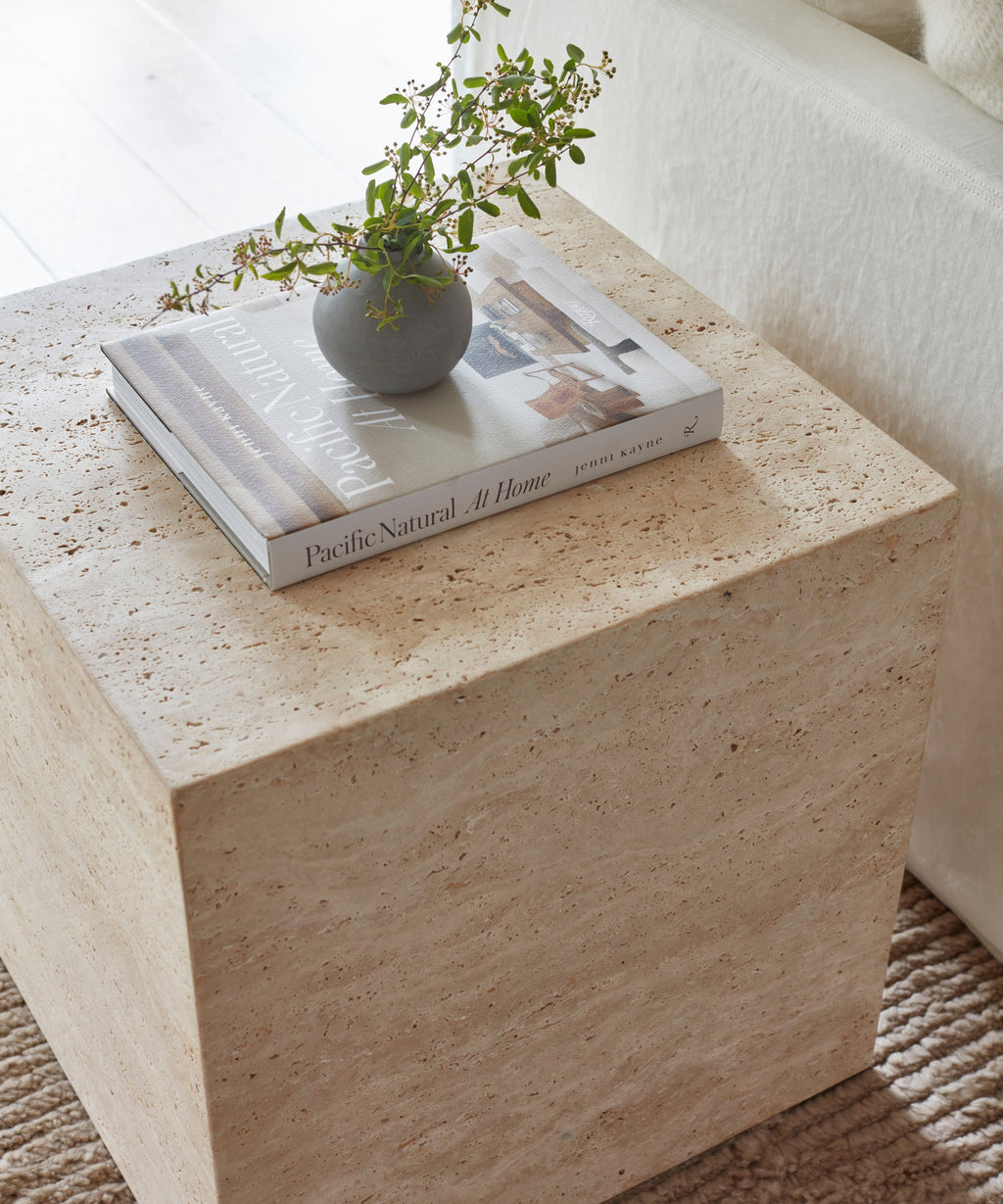 https://cdn.shopify.com/s/files/1/0565/1234/8333/products/sur-travertine-side-table-04.jpg?v=1683758844