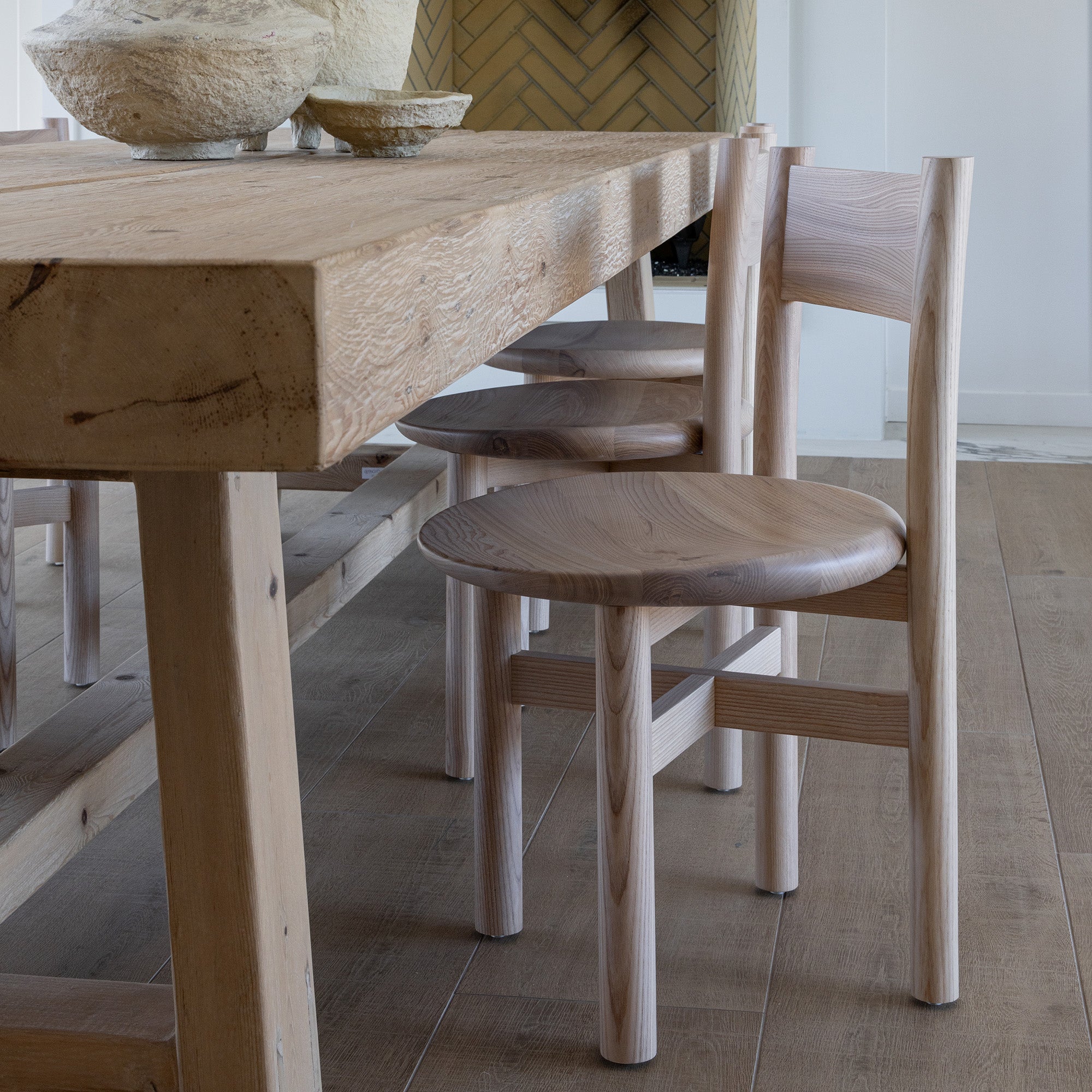 https://cdn.shopify.com/s/files/1/0593/2217/1565/files/teddy-wood-dining-chair-natural-1.jpg?v=1771266091
