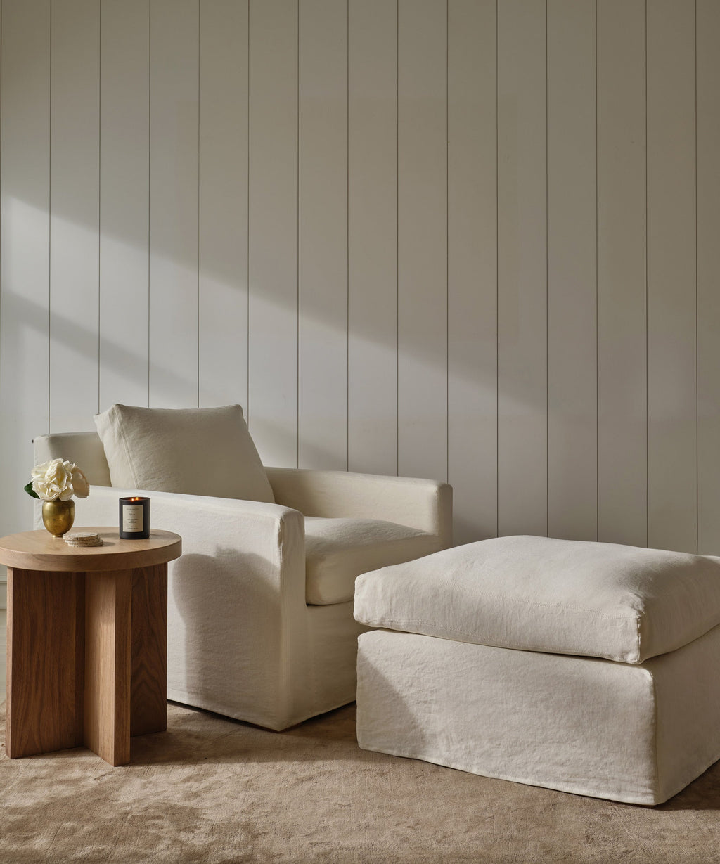 https://cdn.shopify.com/s/files/1/0565/1234/8333/files/upholstered-linen-harbor-ottoman-home-furniture-ivory-linen-v3-3.jpg?v=1706904047