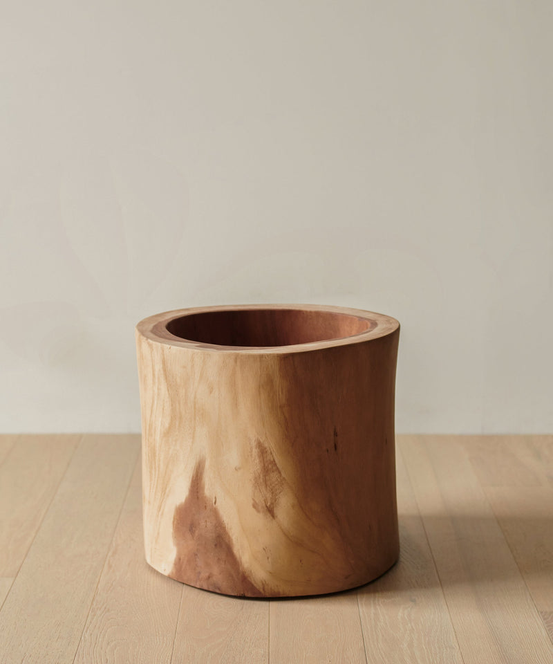 https://cdn.shopify.com/s/files/1/0565/1234/8333/files/wood-ranch-planter-natural-1.jpg?v=1762182996