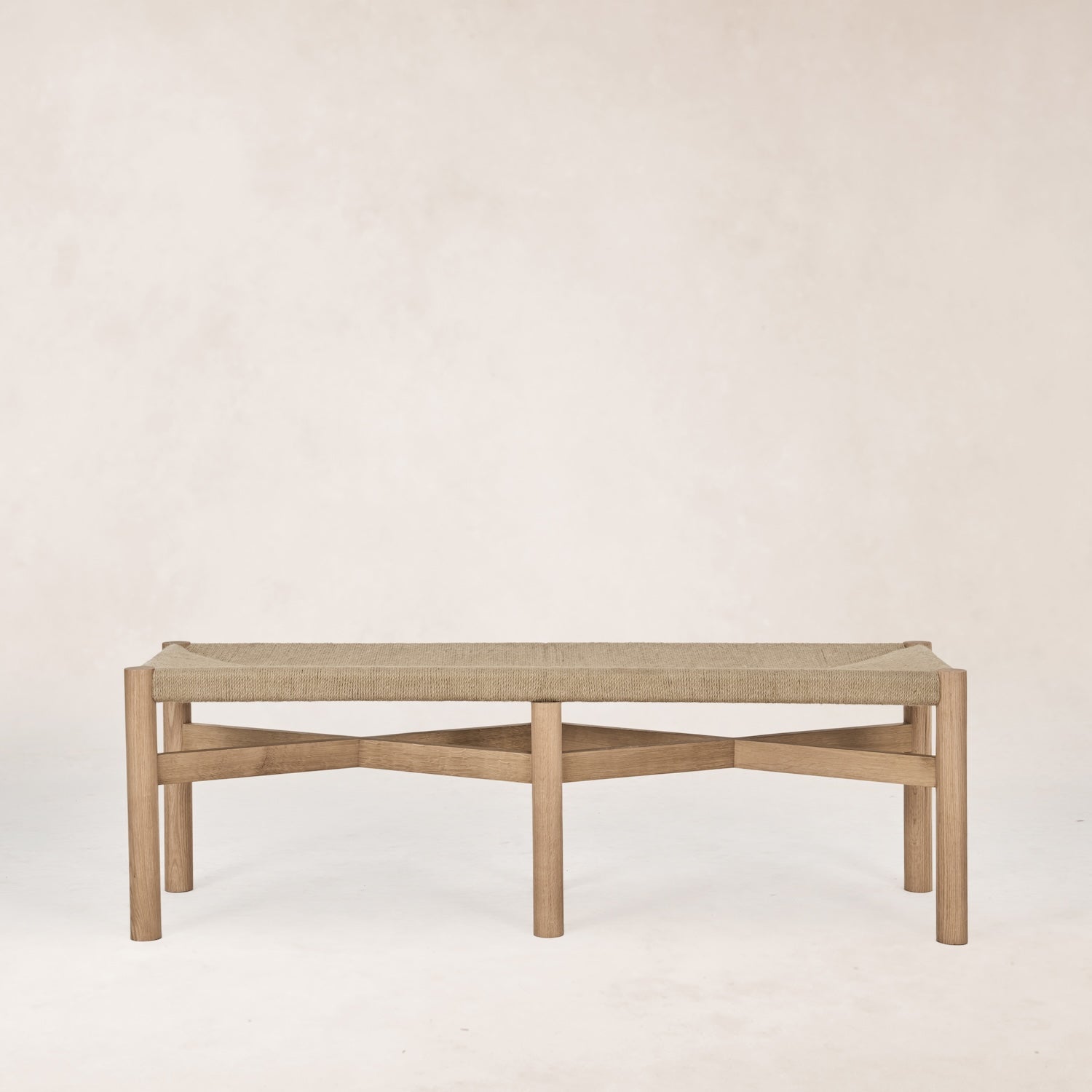 https://cdn.shopify.com/s/files/1/0593/2217/1565/files/woven-dining-bench-white-oak.jpg?v=1728686359
